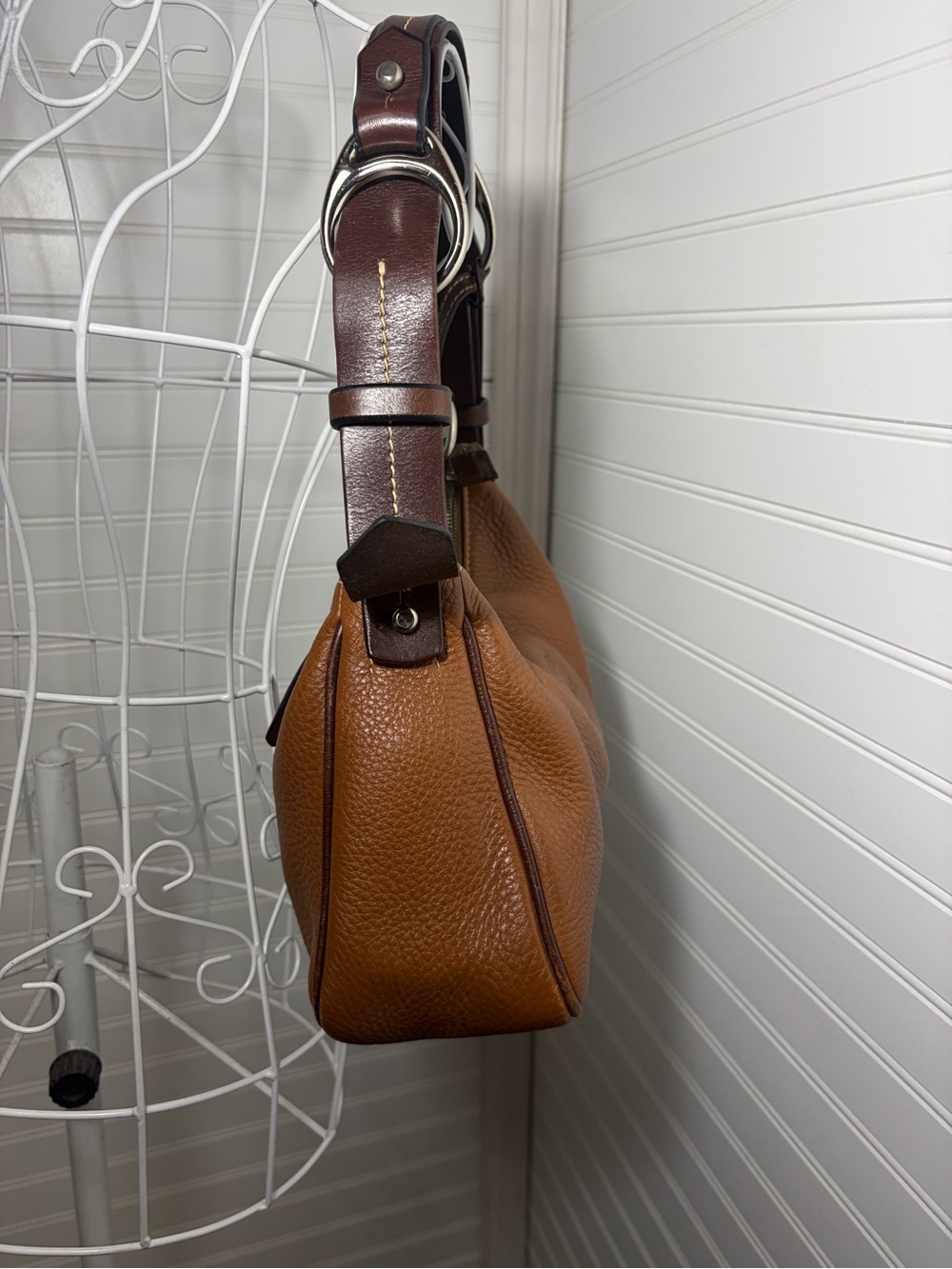 Dooney & Bourke -East West Hobo Bag in Brown Pebbled Leather W/ Dark Brown Strap - Picture 11 of 14